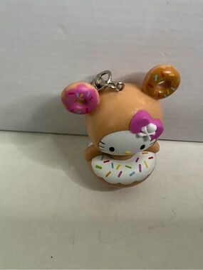 TOKIDOKI Donutella x Hello Kitty Keychain